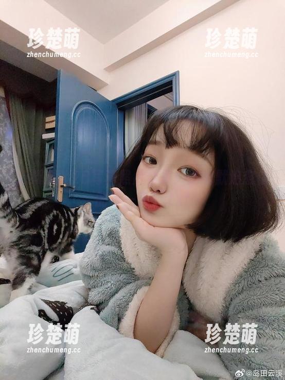 云溪溪 云溪溪的2B写真照片合集:用幽默治愈你的每一天!.txt