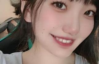 云溪溪奶桃心事合集，分享每一张画面的细腻与感动.txt