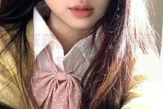 克拉女神 – 菲菲蕾丝私拍，探索隐秘而美丽的写真资源.txt