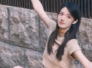 探索兔玩映画草莓甜心的原图美感，尽享高清图片魅力.txt