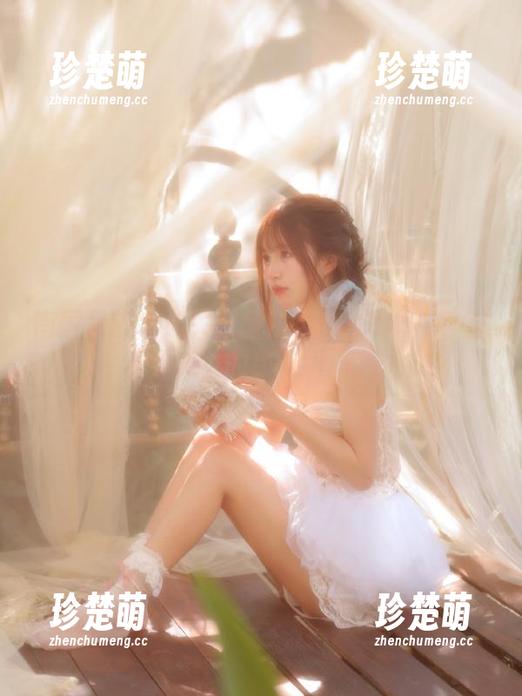 南国足艺-静儿 南国足艺 - 迷失在静儿的私拍写真中:害羞小美女的甜蜜瞬间.txt