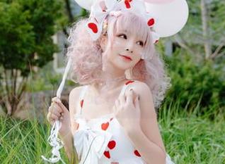 亲密的叉子宝宝女友:图片记录她的灵动与优雅作品.txt