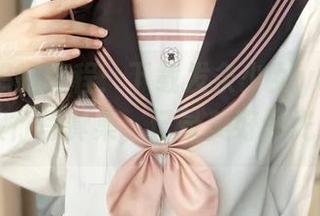 追逐梦想的旅程：下载发条少女yoki卒业温泉旅行写真集，记录美好时光！.txt