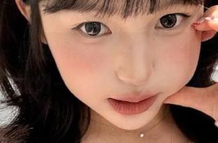 嗲囡囡 – 图册回顾:gary维爱天台写真原图,让我们一起追寻她的艺术之路.txt