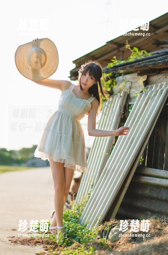嗲囡囡-方绮言Ayaka 嗲囡囡 - 方绮言Ayaka泳衣图包分享,带你一起跳入清凉海洋,心情瞬间炸裂!.txt