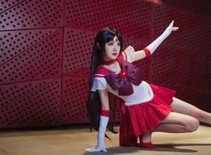 独特视角！大梨子不是御姐夏平玲花贺图美图合集分享.txt