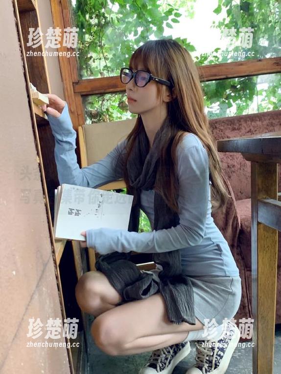 头条女神-COCO 头条女神 - 从清新到性感,COCO连衣裙写真合集带你走进时尚的多重维度!.txt