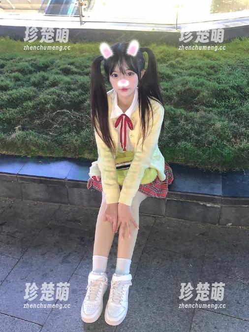 头条女神-周思超 头条女神 - 私拍周思超:和服图包里的清新与优雅交织.txt