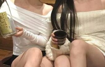 微密圈 – 奶雯黑色比基尼，无圣光图包中的性感女神竟然是她！.txt