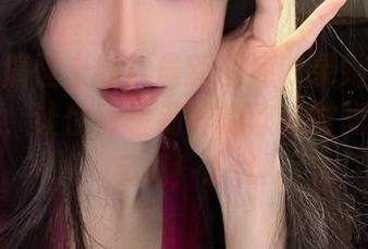 如月灰搞怪上线！最新图库收录她的玛修训练服，让你体验别样的欢乐时光，快来笑吧！.txt