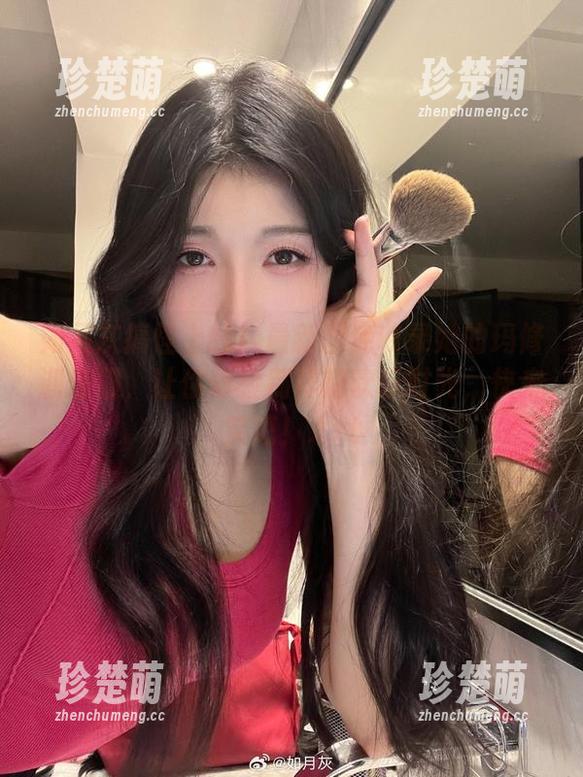 如月灰 如月灰搞怪上线!最新图库收录她的玛修训练服,让你体验别样的欢乐时光,快来笑吧!.txt