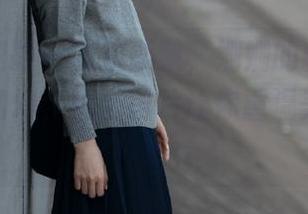 学妹加速跑 – 衣袂飘飘，姗姗的粉嫩百褶裙如梦如幻，精选图片让你重温美好时光！.txt