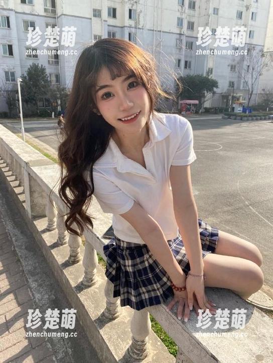 安妮yoo 微密圈 - 探索安妮yoo的创意:她的写真图包与剧情交织的视觉盛宴.txt