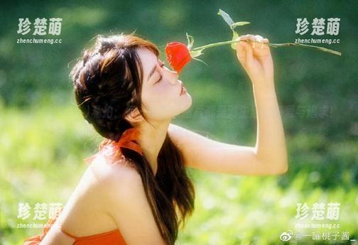 宋哈娜(송하나)私拍：每一张厨娘图片都是对生活的热爱与追求！.txt