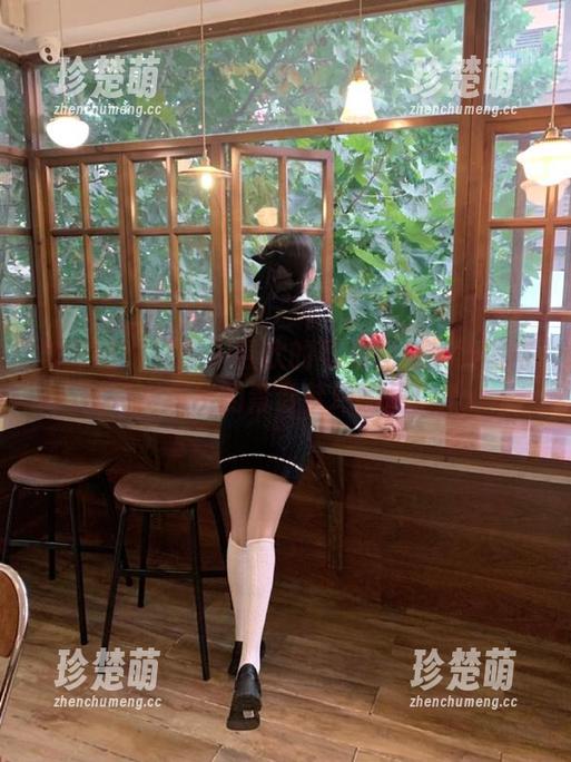 微密圈 - 探索宋昱欣的可爱气质：美图与照片交织出的青春梦幻瞬间！.txt