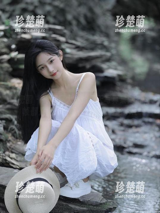 宸大小姐 微密圈 - 高清宸大小姐夏天写真集:每一帧都是阳光洒落在心里的暖意.txt