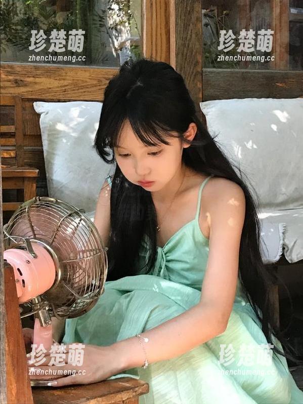 小和甜酒 小和甜酒的白色之旅,在线原图带你感受不一样的美丽!.txt