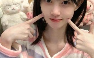 微密圈 – 小玉吃果冻写真集资源分享,本钱实足的秘密尽在其中!.txt
