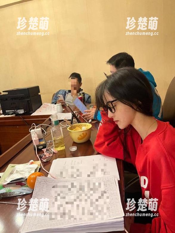 尤果网-Maggie 尤果网 - Maggie的美足写真合集:足部美学,让你重新定义魅力!.txt