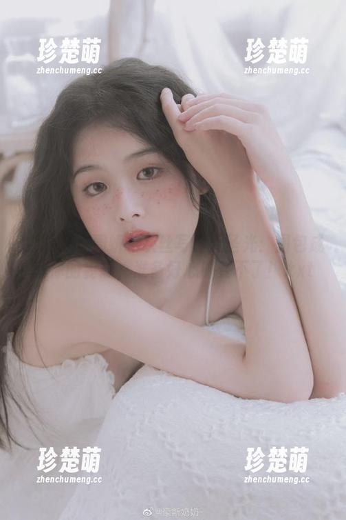 尤果网-周妍希 尤果网 - 周妍希灰丝写真无圣光:图包成就你的妄想,准备好心脏受不了!.txt