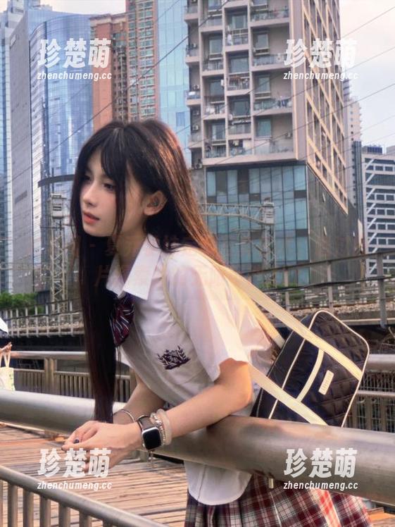 尤果网-夏乔 尤果网 - 夏乔学妹定制写真艺术:通过图片探索她的无限可能.txt
