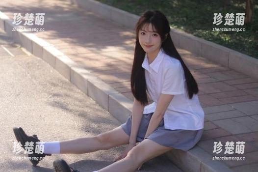 尤果网-曼曼 尤果网 - 曼曼学妹倾情奉献:一份别具一格的写真作品集,记录她的成长与蜕变.txt