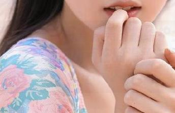 尤果网 – 王瑞儿用高清美图描绘护士生活的点滴，展现她无所不在的温柔与坚韧.txt