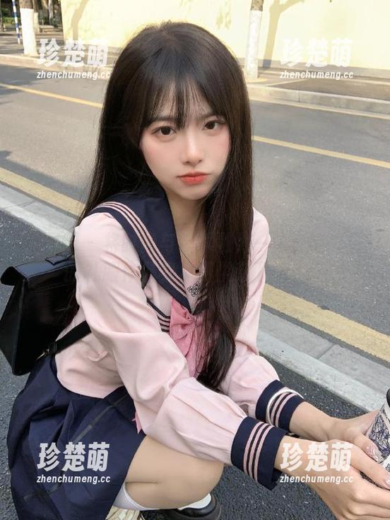 尤果网-许文婷 尤果网 - 将时尚与艺术融为一体:许文婷的礼服作品集免费供您下载.txt