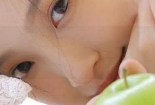 尤果网 – 在线查看诗朵雅甜心作品，感受她那份独特的艺术情怀与灵动.txt
