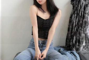 尤蜜荟 – Egg-尤妮丝Egg在线御姐写真，只为与你分享那些动人心弦的图片.txt