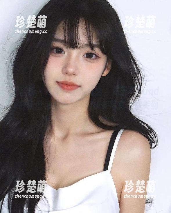 尤蜜荟 - 不怕护士怕什么，周于希Sandy最新图包来袭，一组搞笑写真让你笑到停不下来！.txt