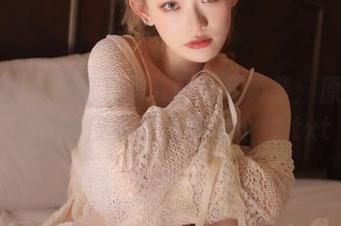 尤蜜荟 – 娜娜TINA私房写真集：原图带你感受皮衣的优雅与个性.txt