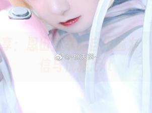 套图分享：恩田直幸的自拍魅力，捕捉自信与优雅.txt