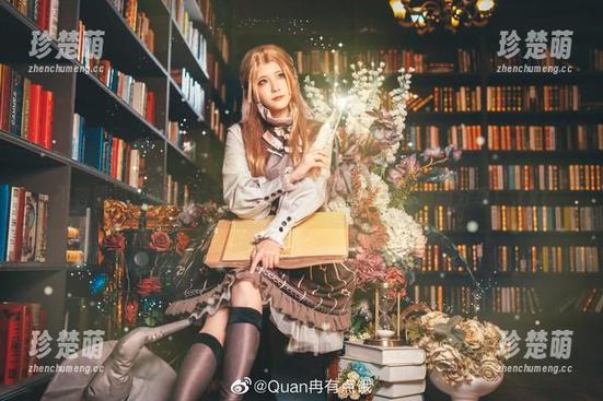 不容错过！拖拉大王卯月桃子系列最新图片更新分享！.txt