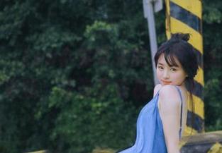 推女神 – Lee小棠带来的透明之美，最新美图更新，让你享受视觉盛宴！.txt