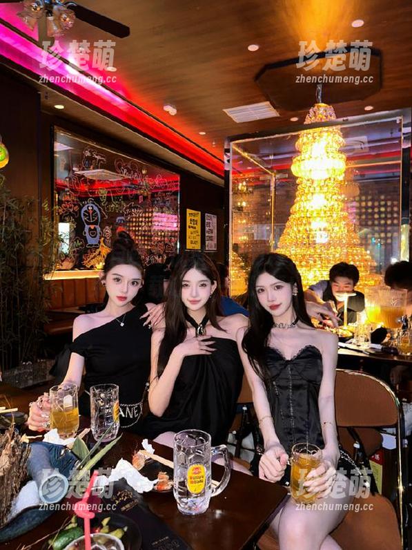 推女神-凯竹 推女神 - 自然与优雅:凯竹裸足精美合集,免费下载让你一饱眼福!.txt