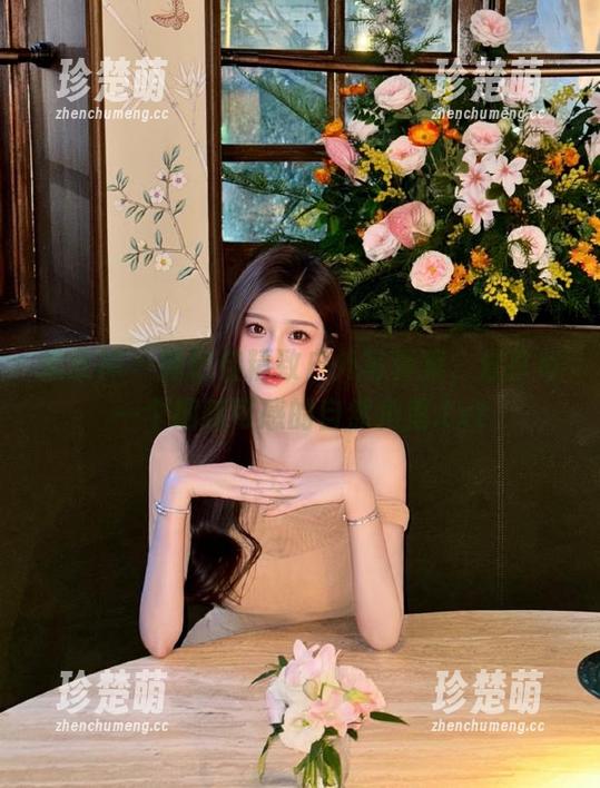 推女神-施忆佳 推女神 - 施忆佳精致户外写真集,分享每一个细腻可感的自然角落.txt