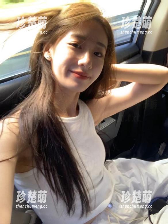 星颜社-姚沐迪 星颜社 - 在无圣光中探索,姚沐迪牛仔裤美图展现不一样的风格魅力.txt