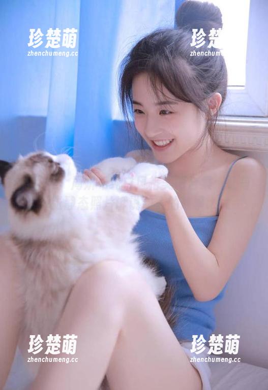 果团网-周妍希 果团网 - 周妍希纯白风格美图合集:让每一张静态照片诉说动人的故事.txt
