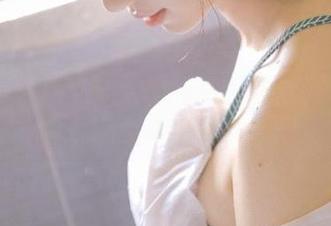 果团网 – 揭开陈秋雨的私房魅力:厨娘原图透视生活的艺术.txt