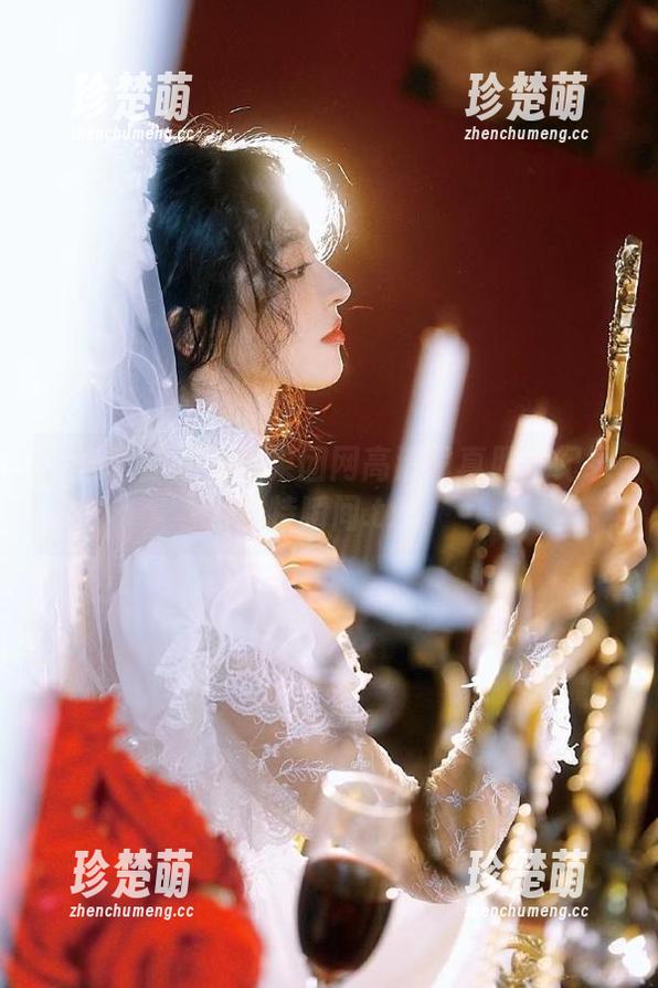 果团网 白色蕾丝之美:果团网高清写真照片纪录独特瞬间.txt