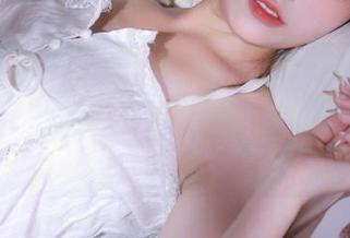 森萝财团 – 看小奶糕Milky最新写真套图，有料01，她的每一次出镜都让人惊叹不已！.txt