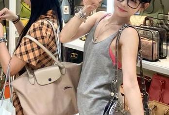 微密圈 – 捕捉洁己u的全套作品：白衬衫之美与心灵的交织，唤醒内心的柔情.txt