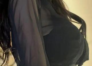清颜颜子天使写真最新合集：每一张都像是童话中的画面！.txt
