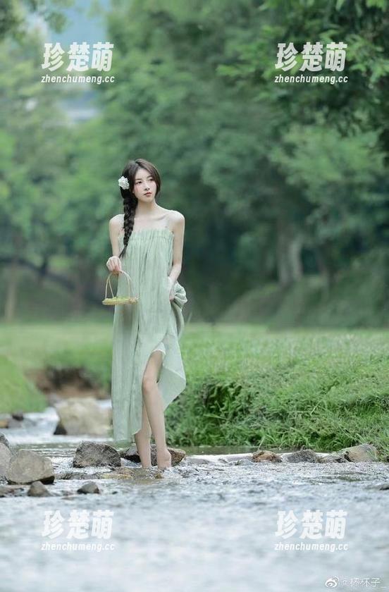 爱蜜社-许诺Sabrina 爱蜜社 - 别把“许诺Sabrina秘书”的下载图片当回事,实则暗藏太多惊喜!.txt