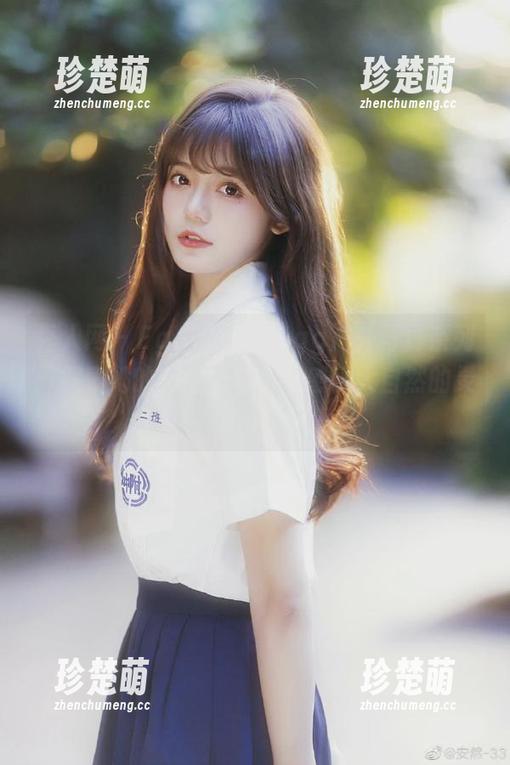 秀人网-Egg-尤妮丝Egg 秀人网 - Egg-尤妮丝Egg户外写真系列:探索她的美图与套图,感受大自然的灵动.txt