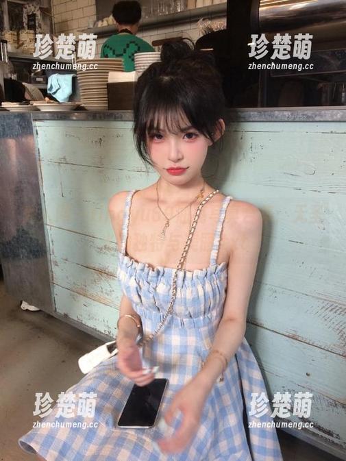 秀人网 - lingyu69油亮写真合集：无圣光的独特与美丽.txt