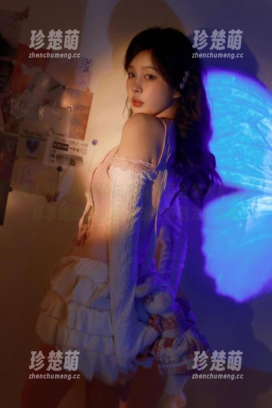 秀人网-优酱 秀人网 - 优酱网袜写真作品合集大更新,尽享她的迷人风采与独特魅力!.txt
