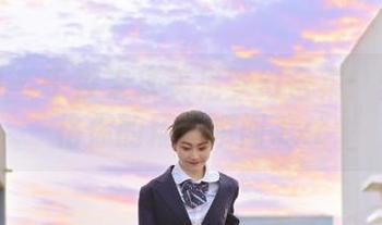 秀人网 – 千夜未来美足梦幻合集：壁纸定格你的精彩瞬间.txt