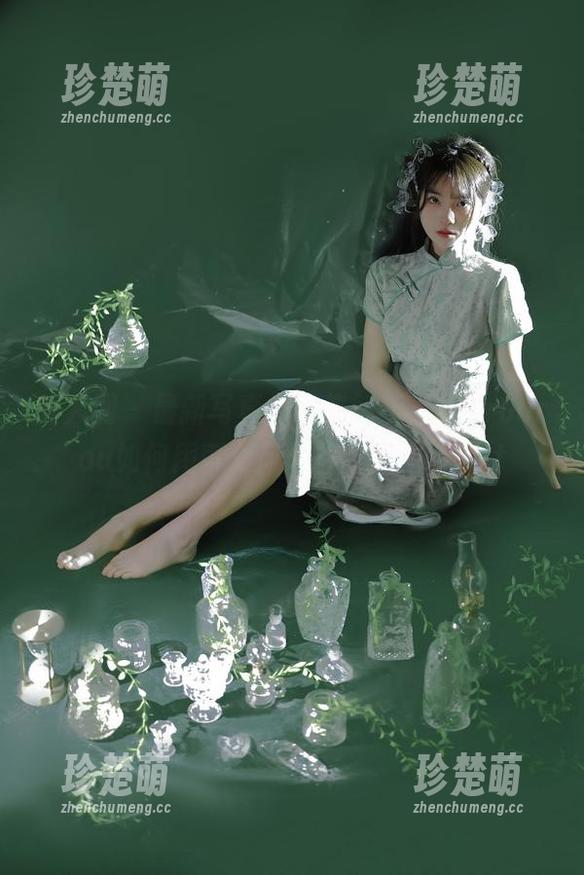 秀人网-媃柔rourou 秀人网 - 最新写真作品集解析,媃柔rourou如何用可爱风格俘获你的心.txt